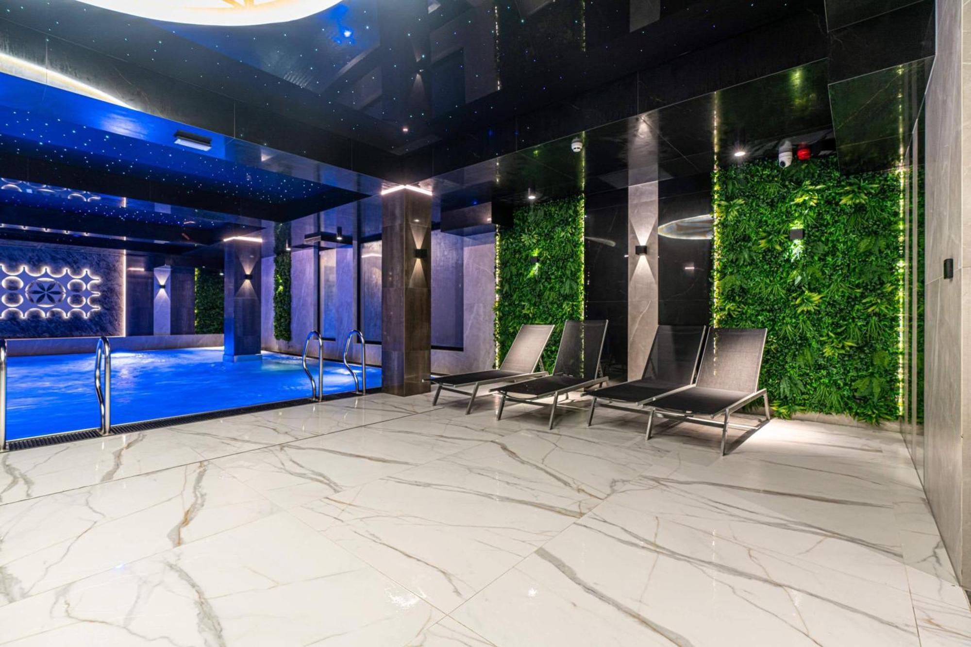 Goralski Resort Pool & Spa ビャウカ エクステリア 写真
